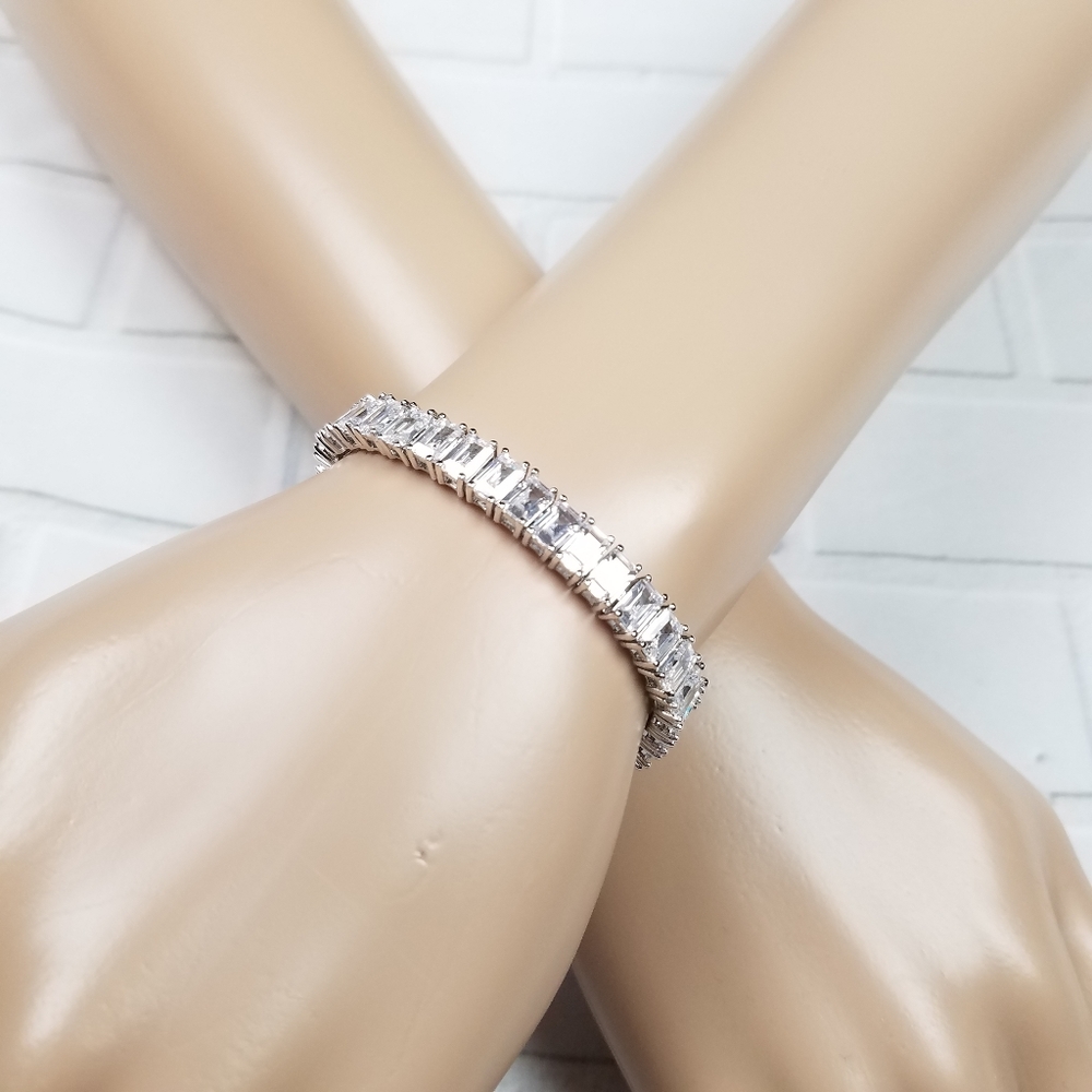 Emerald cut tennis Bracelet 7.25" Silver
